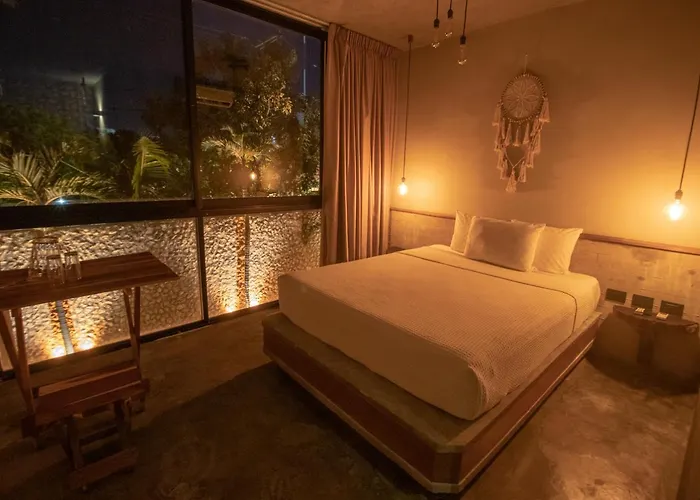 Bau Hotel 4*
